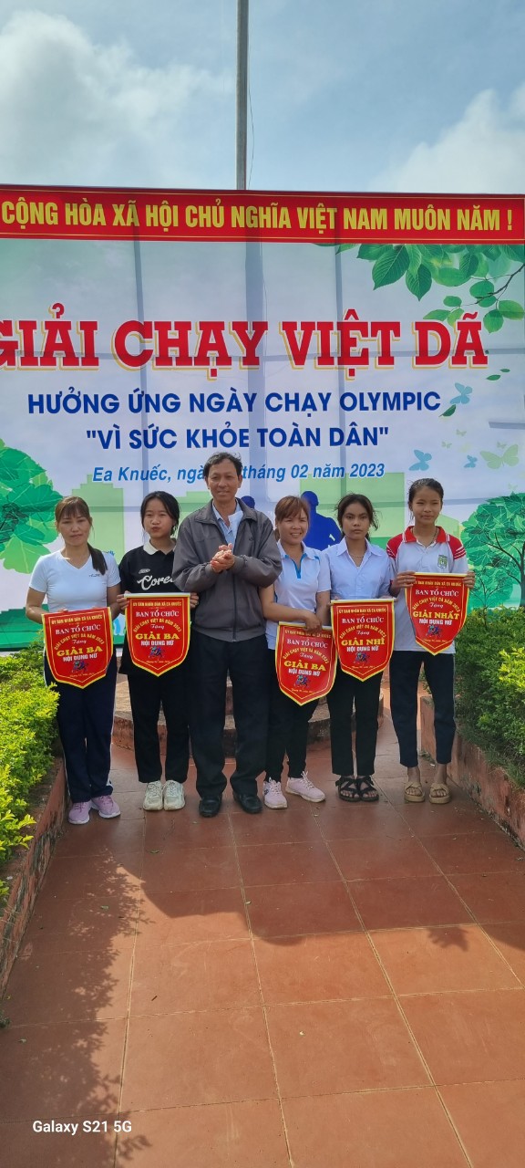 Việt dã 10